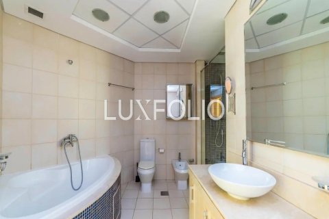 Appartement à Shoreline Apartments, Palm Jumeirah, Dubai, 3 chambres, 200 m², № 45619 - photo 9