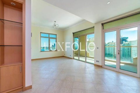 Appartement à Shoreline Apartments, Palm Jumeirah, Dubai, 3 chambres, 200 m², № 45619 - photo 4