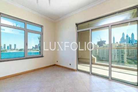 Appartement à Shoreline Apartments, Palm Jumeirah, Dubai, 3 chambres, 200 m², № 45619 - photo 1