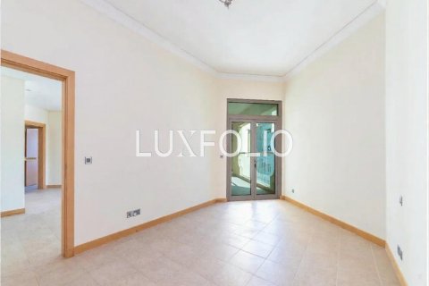 Appartement à Shoreline Apartments, Palm Jumeirah, Dubai, 3 chambres, 200 m², № 45619 - photo 6