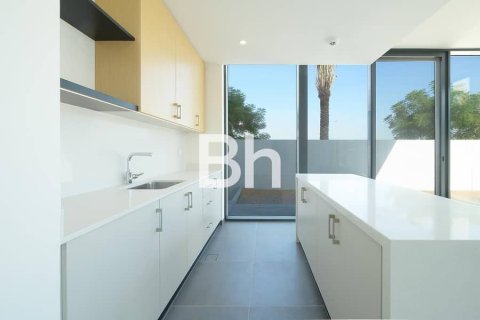 Townhouse in Arabian Ranches 3, Dubai 4 bedrooms, 307 sq.m. № 57322 - photo 7