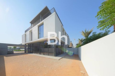 Townhouse in Arabian Ranches 3, Dubai 4 bedrooms, 307 sq.m. № 57322 - photo 16