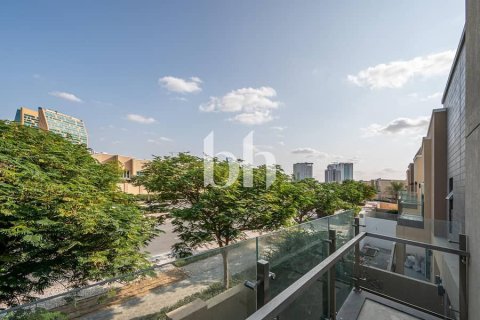 Villa en Dubai Science Park, Dubai, 4 dormitorios, 435 m², № 57323 - foto 18