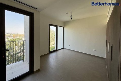 Villa in Tilal Al Ghaf, Dubai 3 bedrooms, 200 sq.m. № 57324 - photo 2