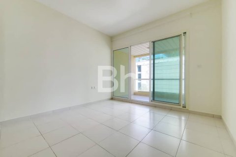 Apartment in Dubai Marina, Dubai 2 bedrooms, 156 sq.m. № 57327 - photo 9