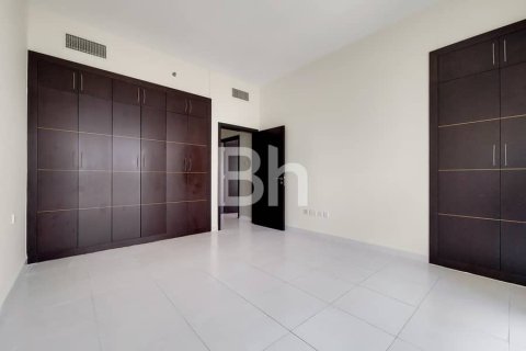 Apartment in Dubai Marina, Dubai 2 bedrooms, 156 sq.m. № 57327 - photo 10