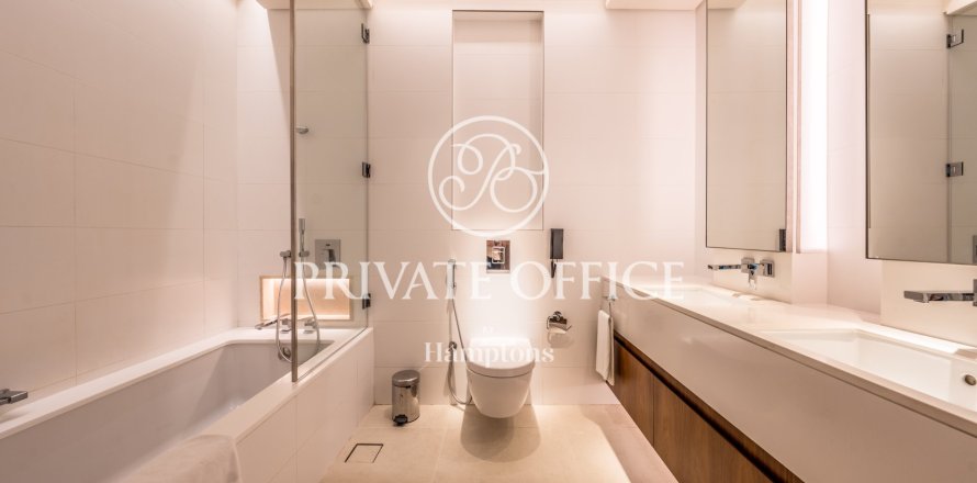 Квартира в The Hills A, The Hills, Дубай, 2 спальни, 153.197м², № 64502