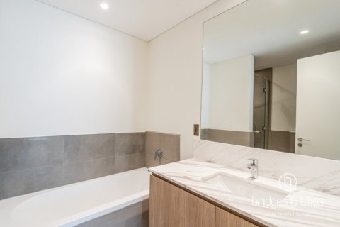 Villa in Dubai South (Dubai World Central), Dubai 3 bedrooms, 189 sq.m. № 78038 - photo 12