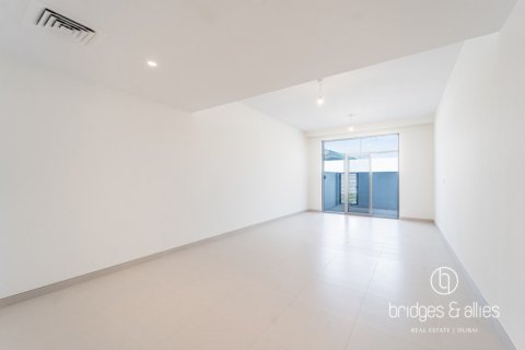 Villa in Dubai South (Dubai World Central), Dubai 3 bedrooms, 189 sq.m. № 78038 - photo 7