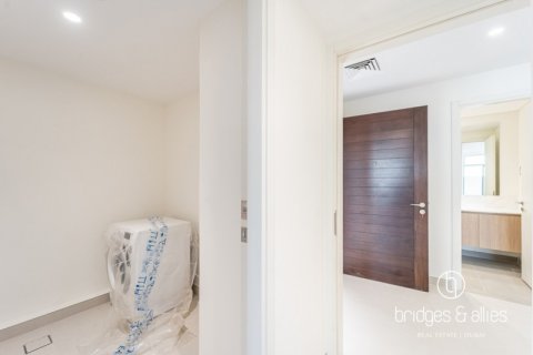 Villa in Dubai South (Dubai World Central), Dubai 3 bedrooms, 189 sq.m. № 78038 - photo 13