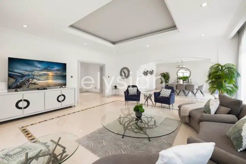 Villa en Garden Homes, Palm Jumeirah, Dubai, 5 dormitorios, 623 m², № 37915 - foto 3