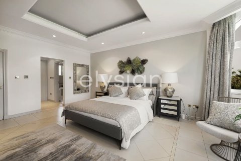 Villa en Garden Homes, Palm Jumeirah, Dubai, 5 dormitorios, 623 m², № 37915 - foto 7