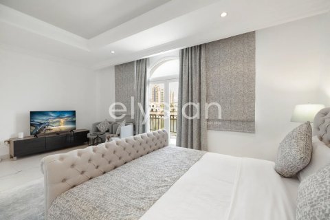 Villa en Garden Homes, Palm Jumeirah, Dubai, 5 dormitorios, 623 m², № 37915 - foto 9