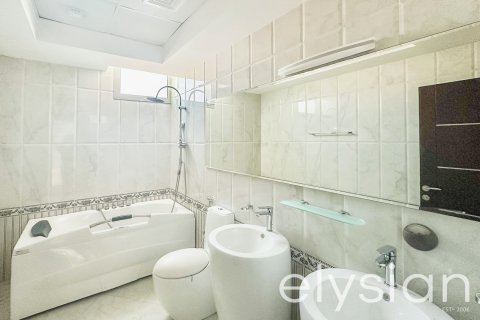 Villa en Al Furjan, Dubai, 3 dormitorios, 182 m², № 37916 - foto 7