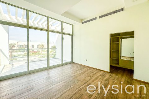 Villa en Al Furjan, Dubai, 3 dormitorios, 182 m², № 37916 - foto 3