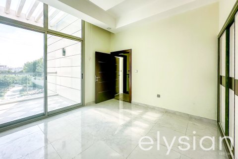 Villa en Al Furjan, Dubai, 3 dormitorios, 182 m², № 37916 - foto 6
