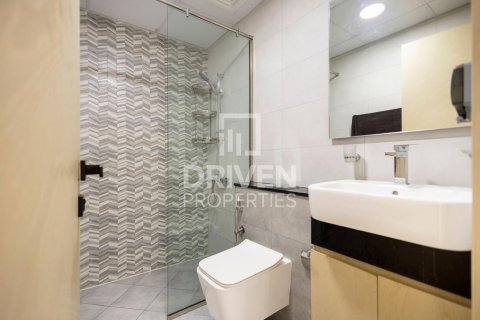 Apartment in Al Jaddaf, Dubai 2 bedrooms, 124 sq.m. № 65524 - photo 10