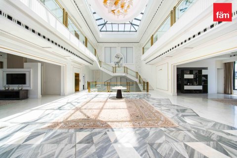 Вилла в Дубае, 5 спален, 927.3м², № 109556