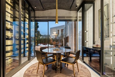 Villa en Dubai, 6 dormitorios, 929 m², № 104576 - foto 11