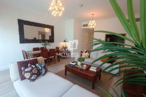 Apartment in Jumeirah Lake Towers, Dubai 2 bedrooms, 102 sq.m. № 73801 - photo 2