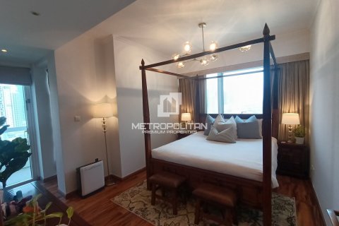 Apartment in Jumeirah Lake Towers, Dubai 2 bedrooms, 102 sq.m. № 73801 - photo 7