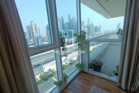 Apartment in Jumeirah Lake Towers, Dubai 2 bedrooms, 102 sq.m. № 73801 - photo 9