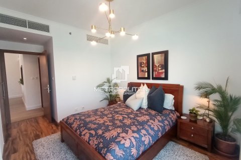 Apartment in Jumeirah Lake Towers, Dubai 2 bedrooms, 102 sq.m. № 73801 - photo 3