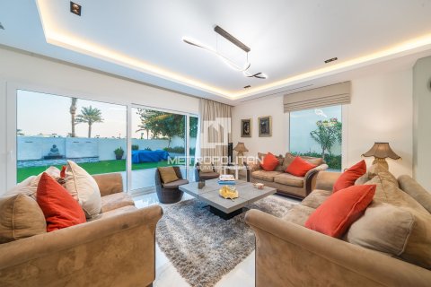 Villa en Meadows, Dubai, 3 dormitorios, 348 m², № 73796 - foto 8