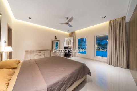 Villa en Meadows, Dubai, 3 dormitorios, 348 m², № 73796 - foto 14