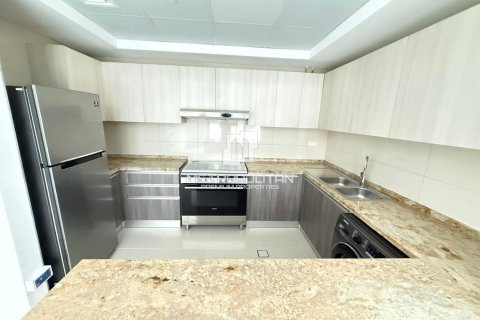 Apartment in Jumeirah Village Circle, Dubai 2 bedrooms, 141 sq.m. № 73802 - photo 6