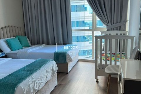 Apartment in Dubai Marina, Dubai 2 bedrooms, 110.1 sq.m. № 18287 - photo 7