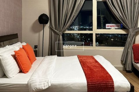 Apartment in Dubai Marina, Dubai 2 bedrooms, 110.1 sq.m. № 18287 - photo 9