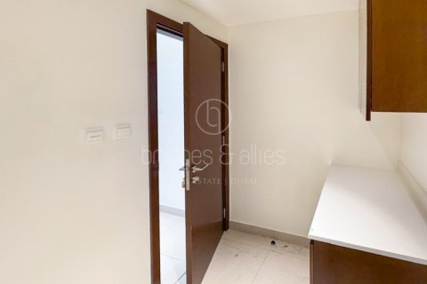 Appartement à Dubai Hills Estate, Dubai, 3 chambres, 168.4 m², № 18292 - photo 3