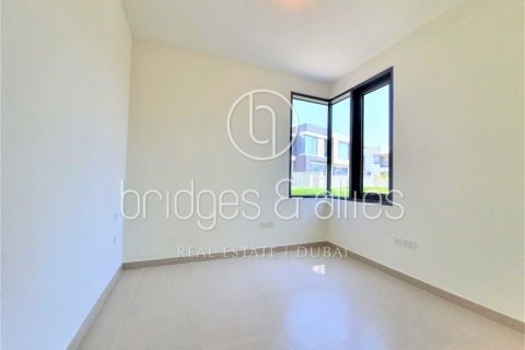 Снять в аренду виллу в Дубай Хилс Эстейт, Дубай: 5 спален, 297.3м², № 18289 - фото 23