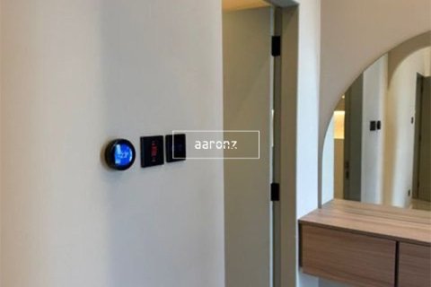 Appartement à Jumeirah Lake Towers, Dubai, 1 chambre, 69.1 m², № 18288 - photo 2