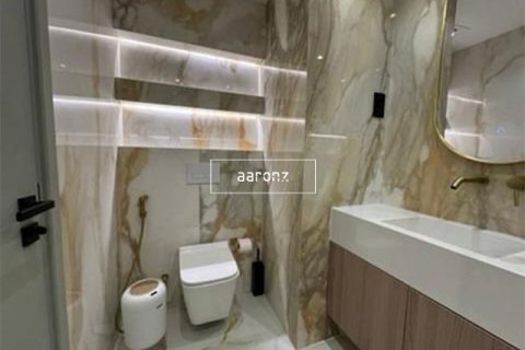 Appartement à Jumeirah Lake Towers, Dubai, 1 chambre, 69.1 m², № 18288 - photo 12