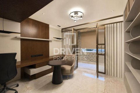 Villa in Jumeirah Park, Dubai 6 bedrooms, 799.99 sq.m. № 140593 - photo 14