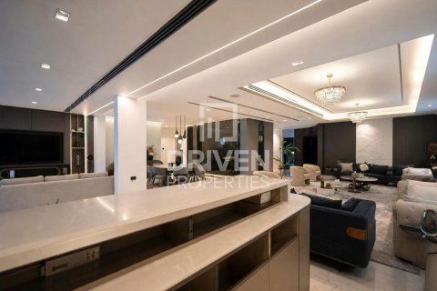 Villa in Jumeirah Park, Dubai 6 bedrooms, 799.99 sq.m. № 140593 - photo 7