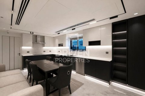 Villa in Jumeirah Park, Dubai 6 bedrooms, 799.99 sq.m. № 140593 - photo 11