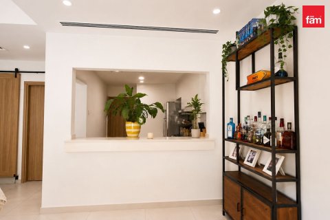 Villa in Dubai 3 bedrooms, 182.1 sq.m. № 123100 - photo 7