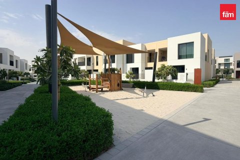 Townhouse in Dubai 4 bedrooms, 144.9 sq.m. № 123094 - photo 11