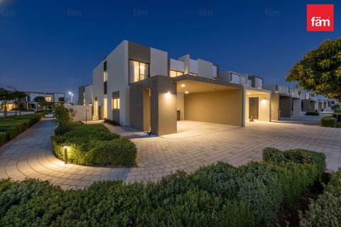 Villa en Dubai, 4 dormitorios, 242.8 m², № 72238 - foto 5