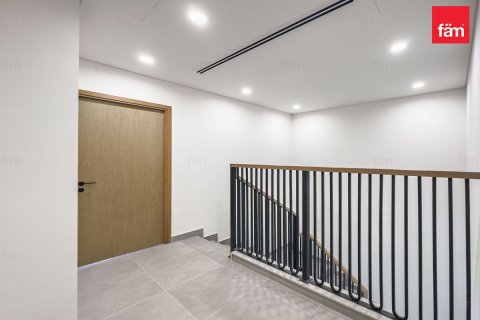 Villa en Dubai, 4 dormitorios, 242.8 m², № 72238 - foto 10