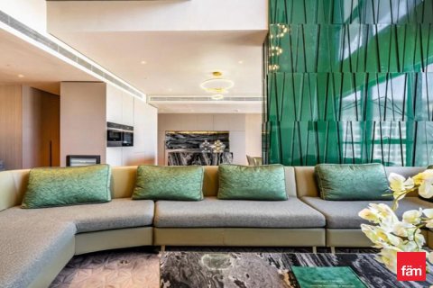 Apartment in Al Wasl, Dubai 4 bedrooms, 266.7 sq.m. № 72231 - photo 4