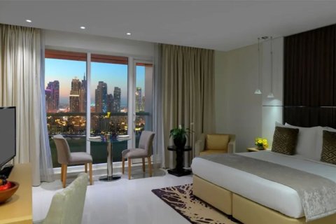 Townhouse in Dubai Investment Park, Dubai 4 bedrooms, 144 sq.m. № 103479 - photo 8