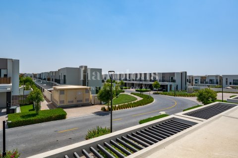 Снять в аренду таунхаус в Dubai South (Dubai World Central), Дубай: 3 спальни, 141.03976042м², № 70967 - фото 4