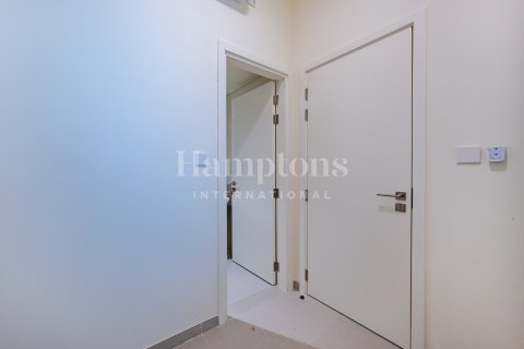 Снять в аренду таунхаус в Dubai South (Dubai World Central), Дубай: 3 спальни, 141.03976042м², № 70967 - фото 10