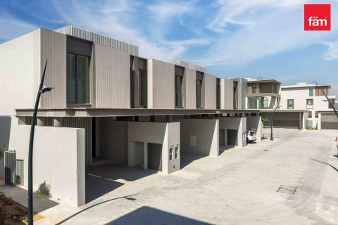 Townhouse in Dubai 3 bedrooms, 175 sq.m. № 72294 - photo 3