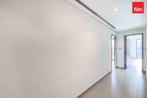 Купить таунхаус в Tilal Al Ghaf, Дубай: 3 спальни, 149.2м², № 72297 - фото 4