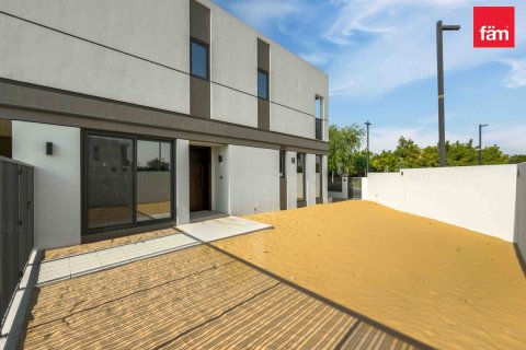 Купить таунхаус в Tilal Al Ghaf, Дубай: 3 спальни, 149.2м², № 72297 - фото 7